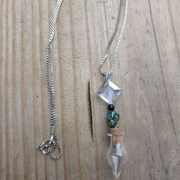 Hand made Witch Glass Potion Vile Necklace - Picture 3 of 3